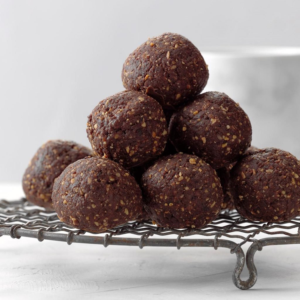 Chocolate Energy balls photo